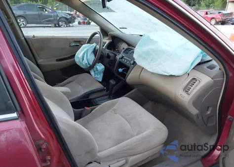 2002 Honda Accord 2.3 Se из США, поврежденный, VIN 1HGCG56772A027026